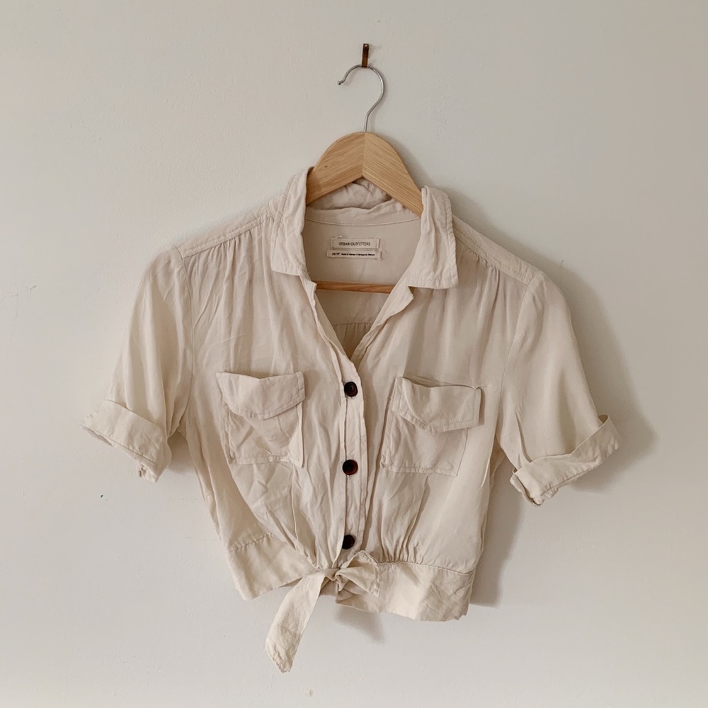 UO Cropped Tie Shirt
